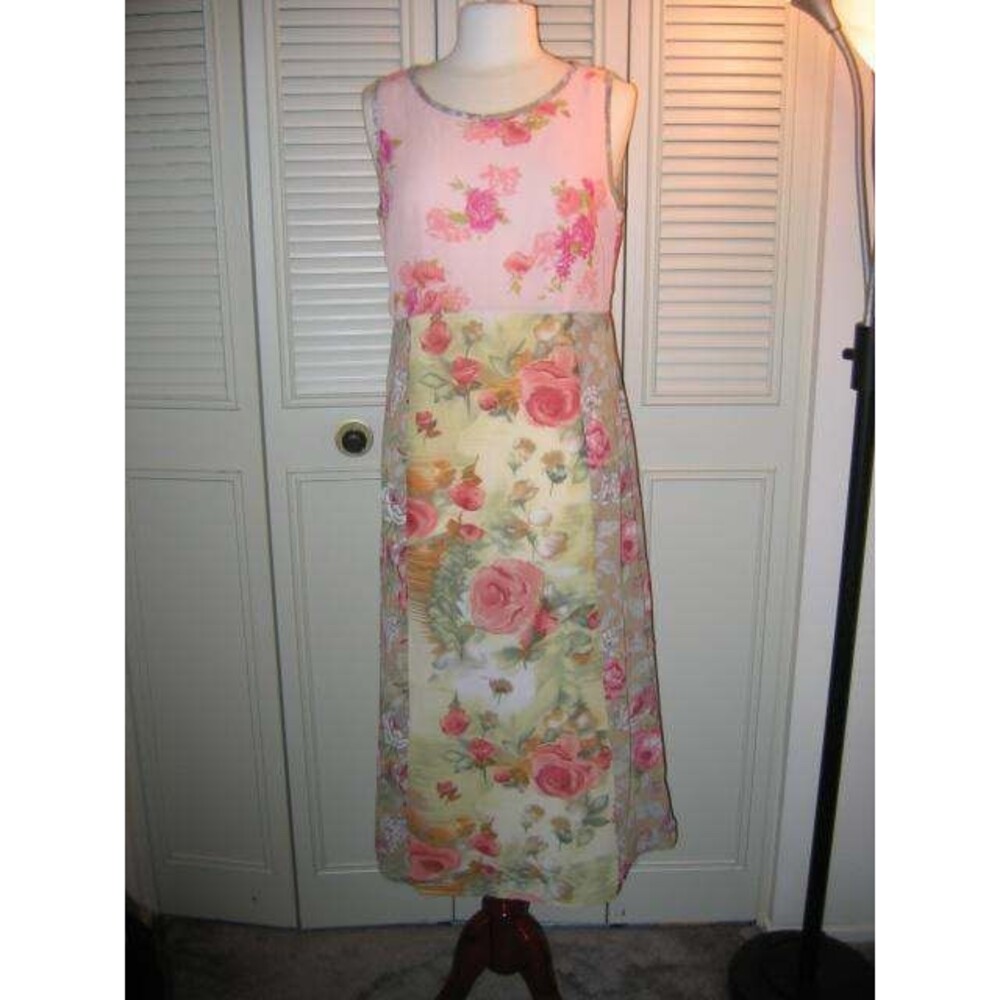 NEW by LA VINTAGE, MISSES SIZE 10, SLEEVELESS PRETTY FLORAL PULLOVER LONG DRESS